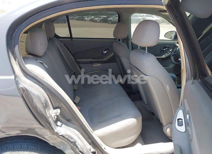 Photo 8 of 2007 Chevrolet Malibu LS (VIN 1G1ZS58FX7F305058)