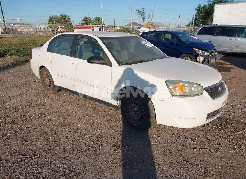 2008 Chevrolet Malibu LS (VIN 1G1ZS58FX8F128528) main photo