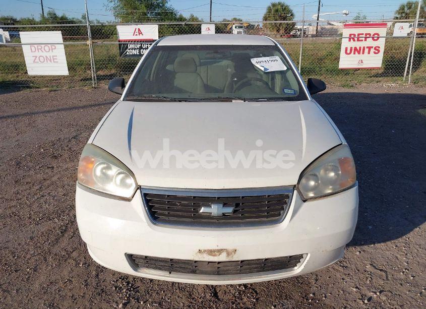 Photo 6 of 2008 Chevrolet Malibu LS (VIN 1G1ZS58FX8F128528)