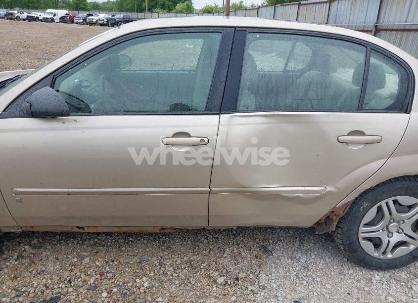 Photo 14 of 2007 Chevrolet Malibu LS (VIN 1G1ZS58N17F260230)