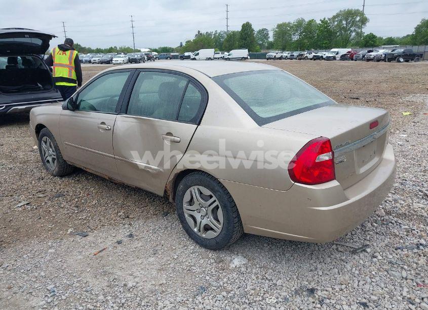 Photo 3 of 2007 Chevrolet Malibu LS (VIN 1G1ZS58N17F260230)