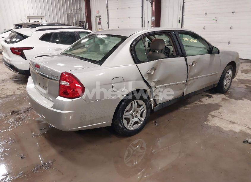 Photo 4 of 2008 Chevrolet Malibu CLASSIC LS (VIN 1G1ZS58N38F148465)
