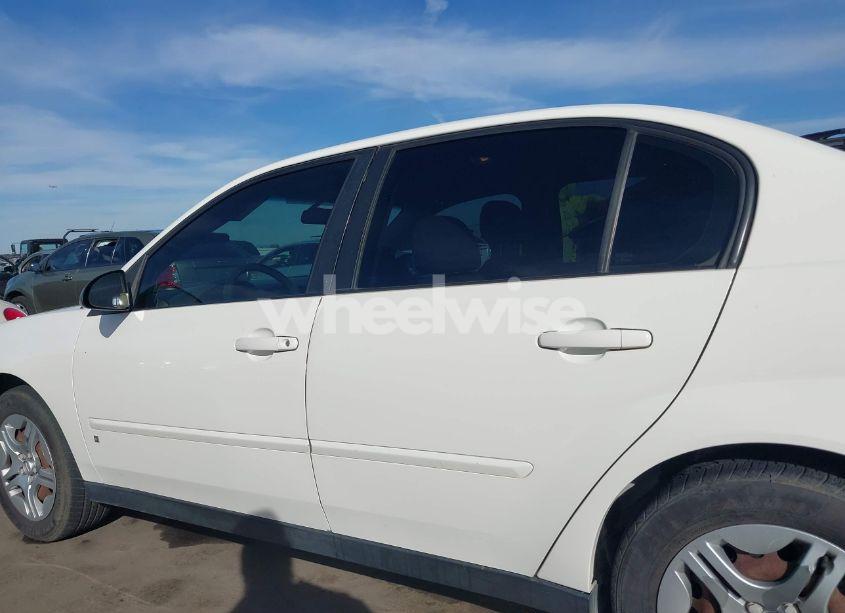 Photo 14 of 2007 Chevrolet Malibu LS (VIN 1G1ZS58N67F188859)