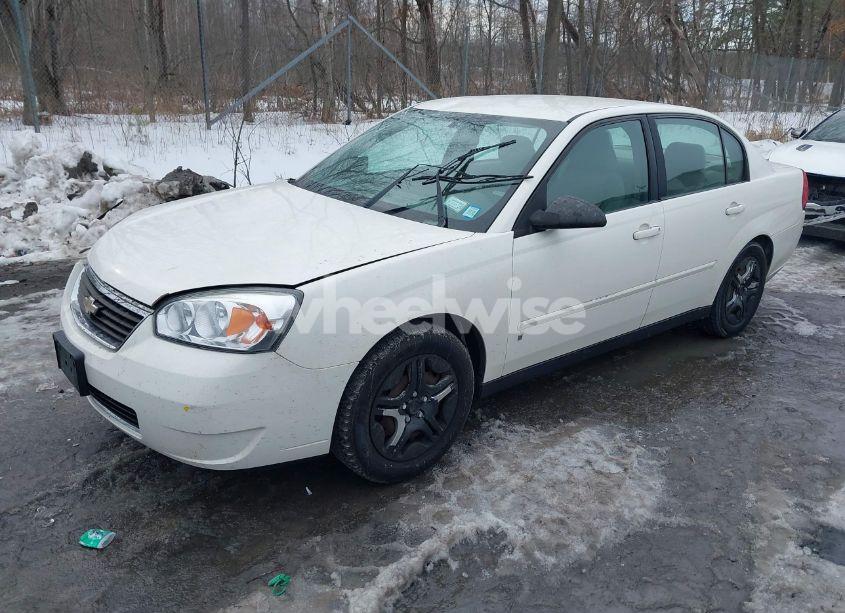 Photo 2 of 2007 Chevrolet Malibu LS (VIN 1G1ZS58N87F257051)