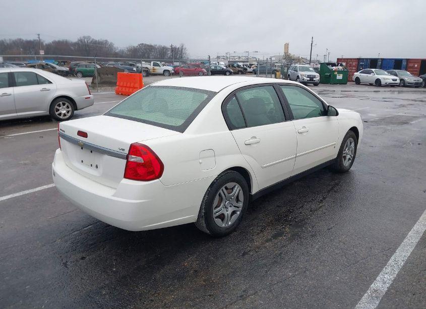 Photo 4 of 2008 Chevrolet Malibu CLASSIC LS (VIN 1G1ZS58NX8F120260)