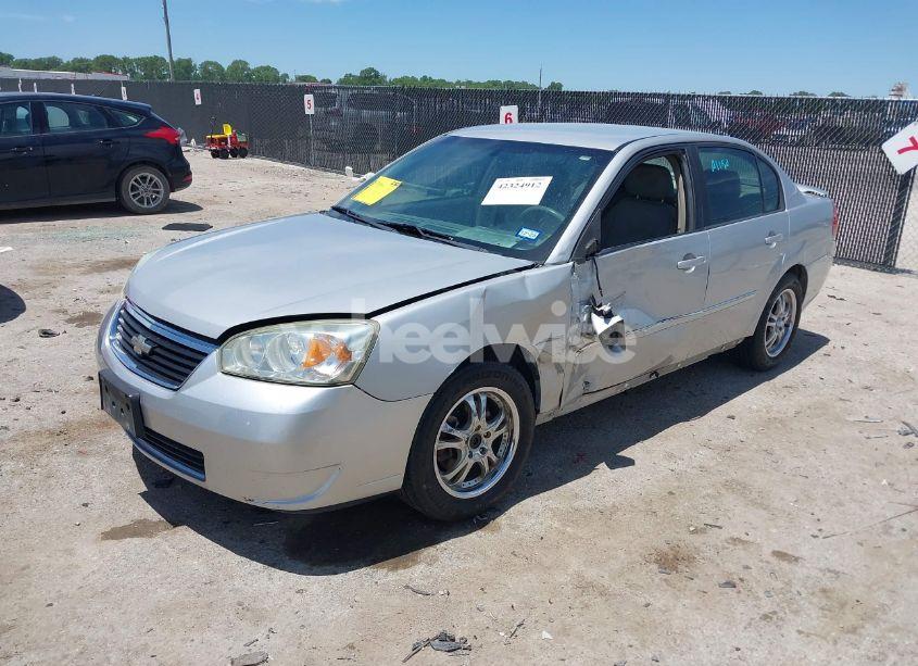 Photo 2 of 2006 Chevrolet Malibu LT (VIN 1G1ZT51826F287162)