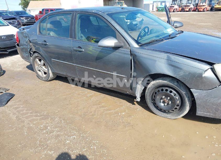 Photo 6 of 2006 Chevrolet Malibu LT (VIN 1G1ZT51846F263123)