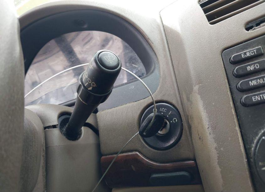 Photo 11 of 2004 Chevrolet Malibu LS (VIN 1G1ZT52834F162991)