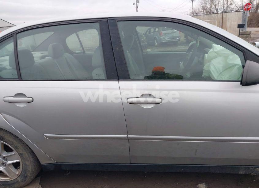 Photo 13 of 2004 Chevrolet Malibu LS (VIN 1G1ZT52844F236032)