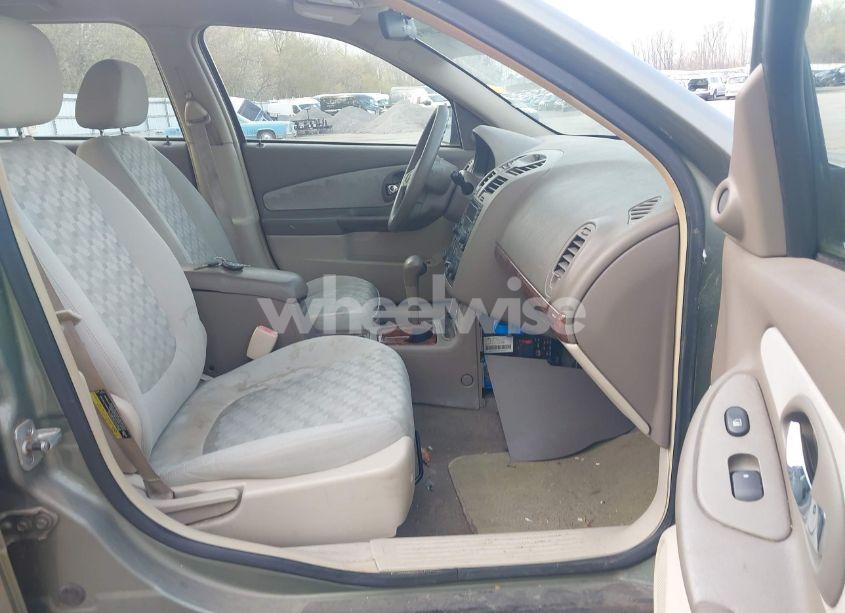 Photo 5 of 2005 Chevrolet Malibu LS (VIN 1G1ZT52845F275494)