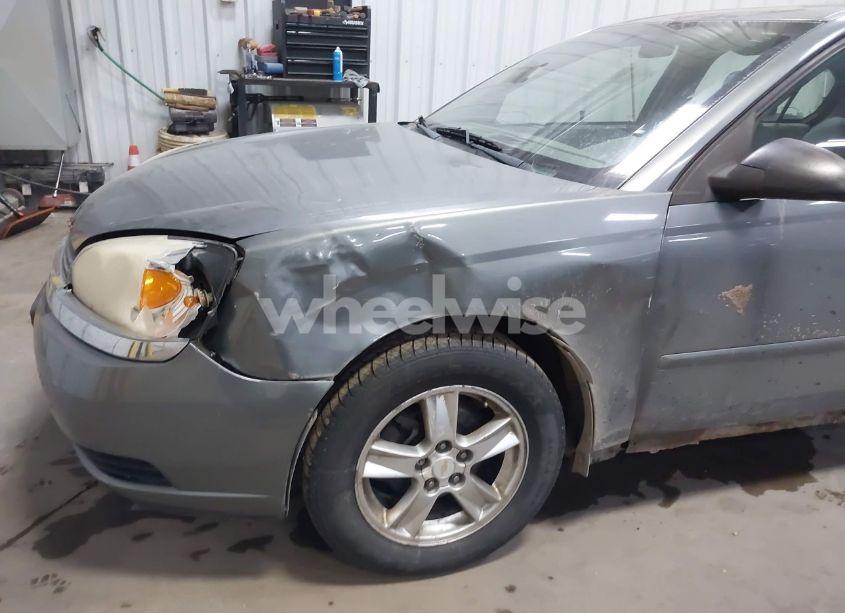 Photo 6 of 2005 Chevrolet Malibu LS (VIN 1G1ZT52865F108635)