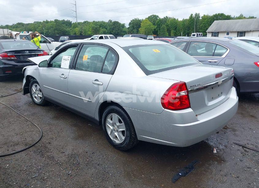 Photo 3 of 2004 Chevrolet Malibu LS (VIN 1G1ZT52884F220352)