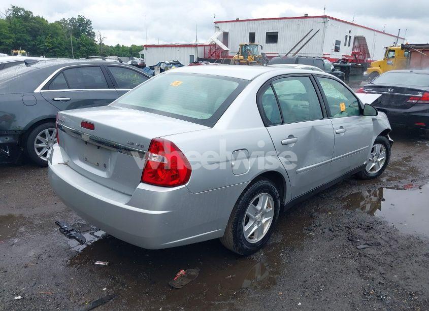 Photo 4 of 2004 Chevrolet Malibu LS (VIN 1G1ZT52884F220352)