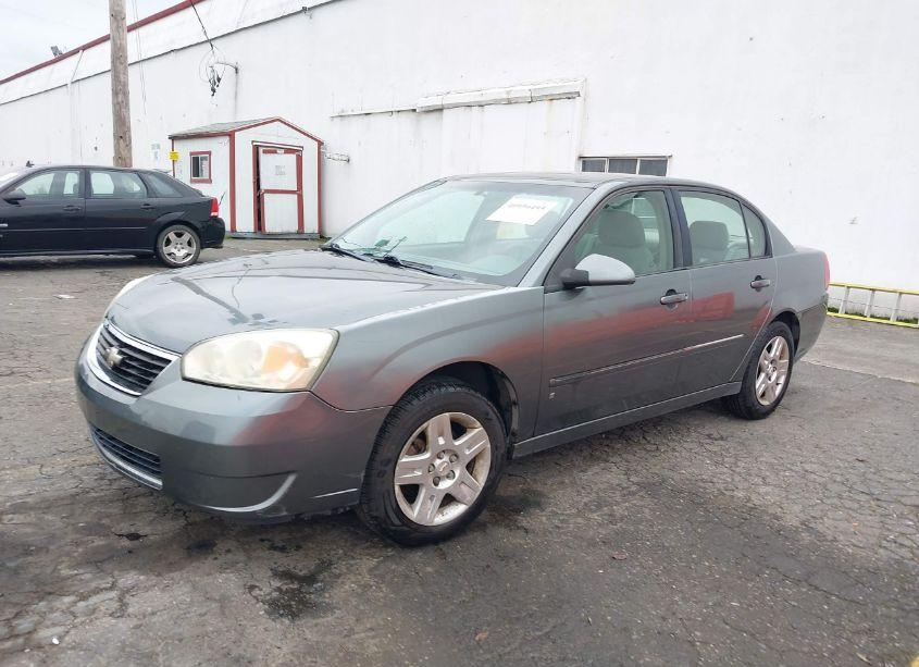 Photo 2 of 2006 Chevrolet Malibu LT (VIN 1G1ZT53F16F279078)