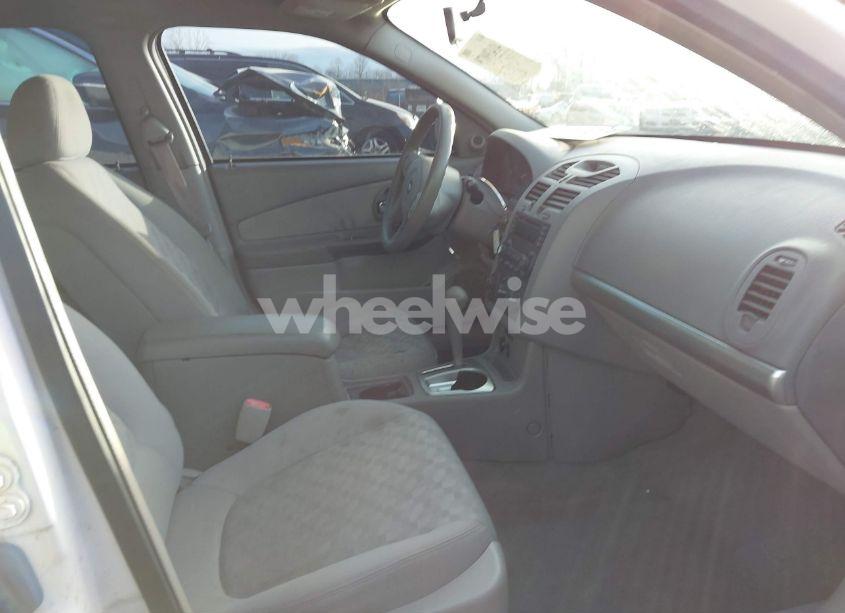 Photo 5 of 2005 Chevrolet Malibu LS (VIN 1G1ZT54865F234782)