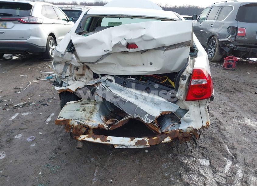 Photo 6 of 2004 Chevrolet Malibu LS (VIN 1G1ZT548X4F230779)