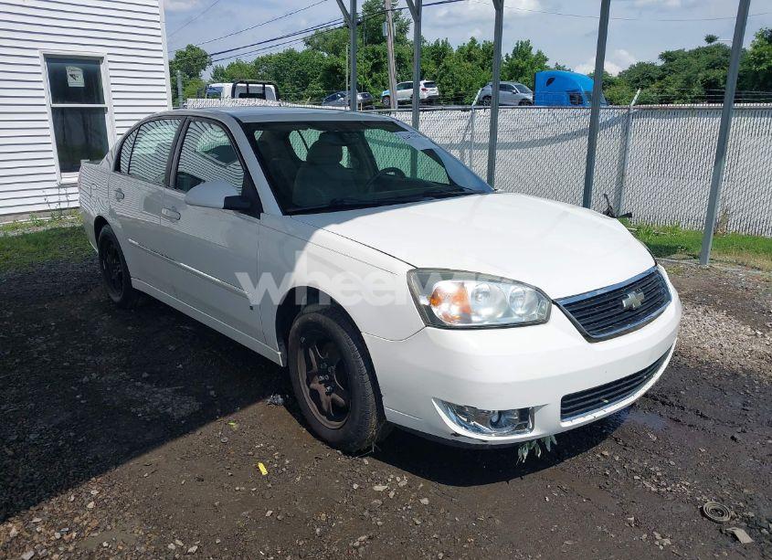 2007 Chevrolet Malibu LT (VIN 1G1ZT57F17F132111) main photo