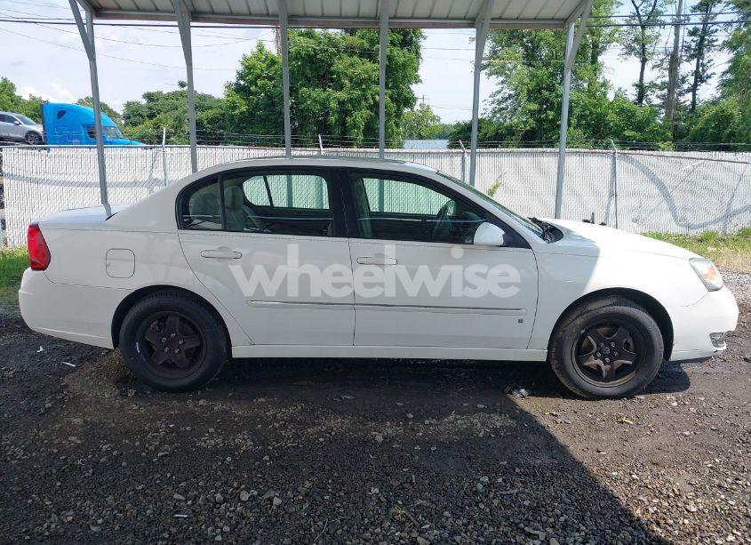 Photo 14 of 2007 Chevrolet Malibu LT (VIN 1G1ZT57F17F132111)