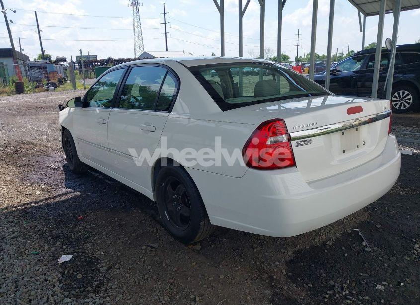 Photo 3 of 2007 Chevrolet Malibu LT (VIN 1G1ZT57F17F132111)
