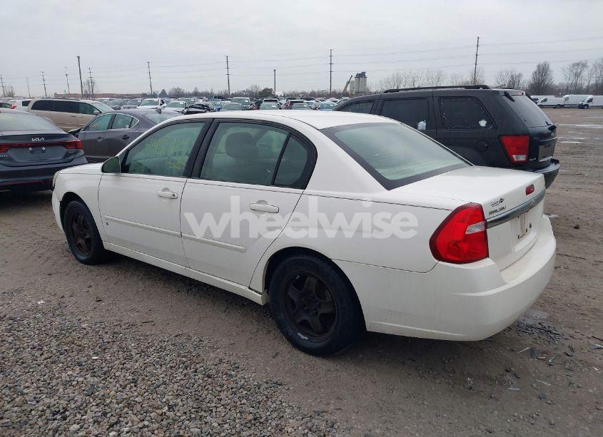 Photo 3 of 2008 Chevrolet Malibu CLASSIC LT (VIN 1G1ZT58N08F104923)