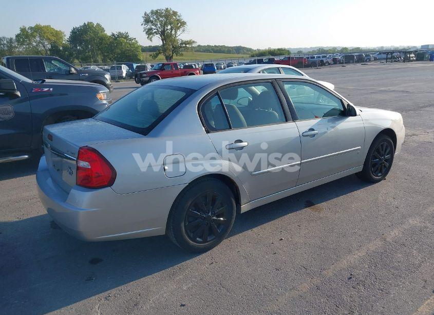 Photo 4 of 2008 Chevrolet Malibu CLASSIC LT (VIN 1G1ZT58N08F142796)