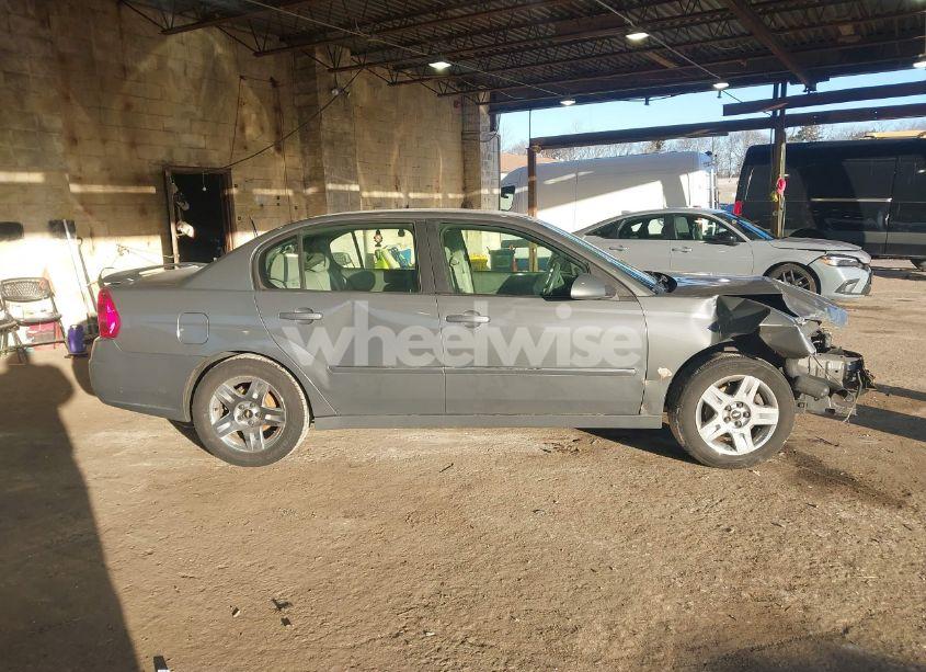 Photo 13 of 2007 Chevrolet Malibu LT (VIN 1G1ZT58N47F139690)