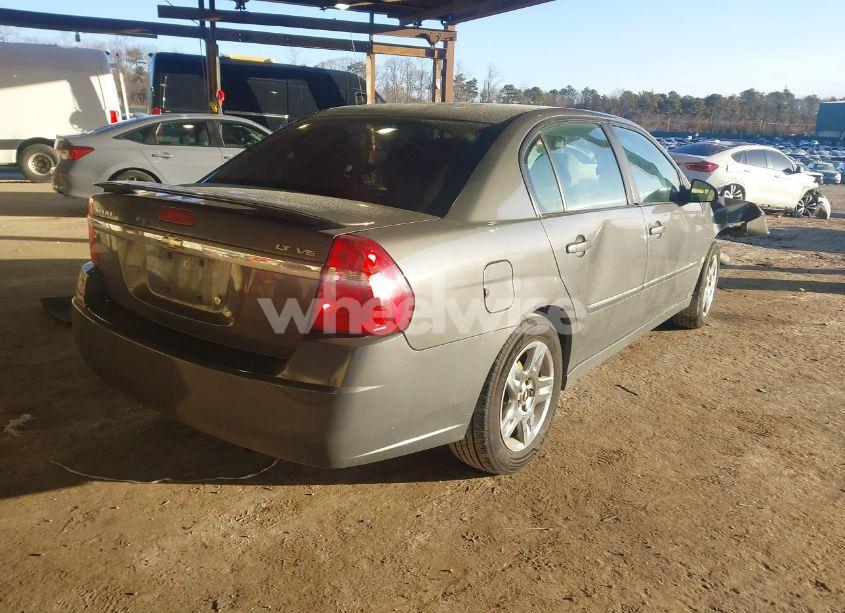 Photo 4 of 2007 Chevrolet Malibu LT (VIN 1G1ZT58N47F139690)