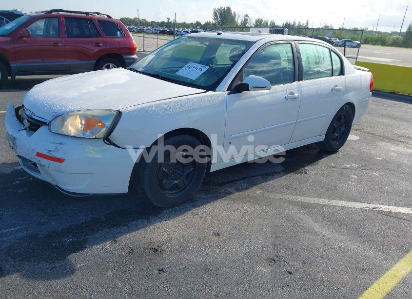 Photo 2 of 2008 Chevrolet Malibu CLASSIC LT (VIN 1G1ZT58N48F145569)