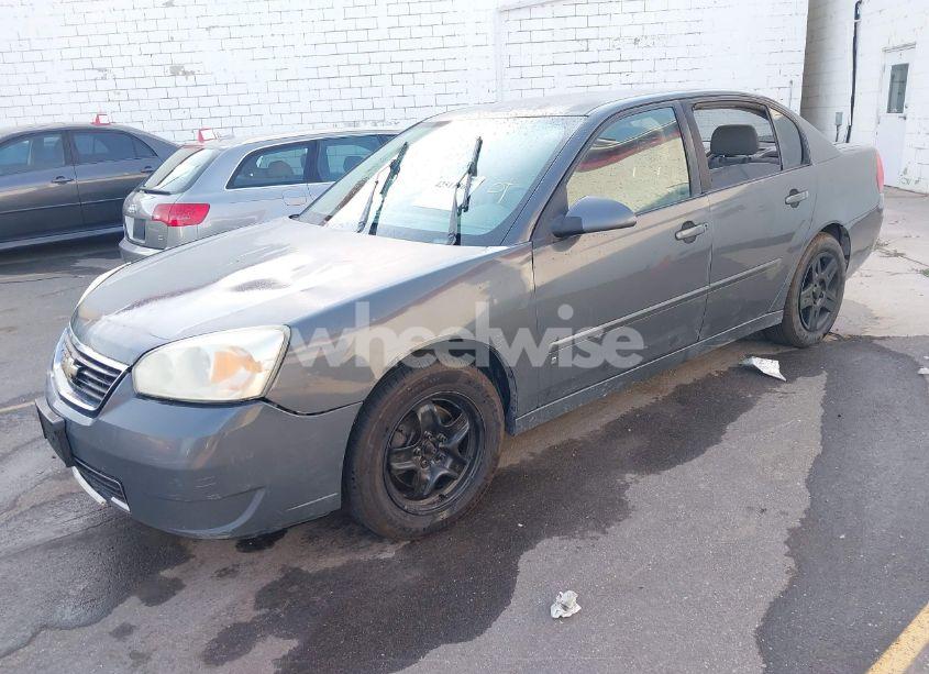 Photo 2 of 2007 Chevrolet Malibu LT (VIN 1G1ZT58N77F274758)