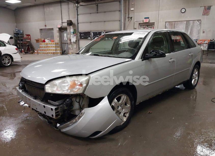 Photo 2 of 2005 Chevrolet Malibu MAXX LS (VIN 1G1ZT62845F220663)