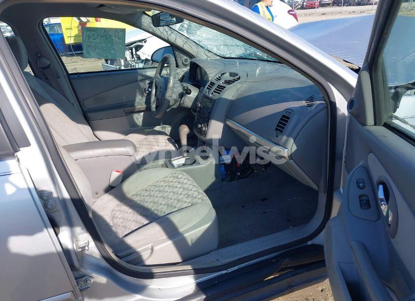 Photo 5 of 2005 Chevrolet Malibu MAXX LS (VIN 1G1ZT628X5F128294)