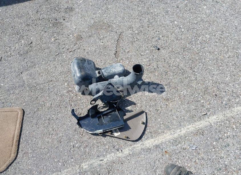 Photo 12 of 2004 Chevrolet Malibu MAXX LS (VIN 1G1ZT64884F228762)