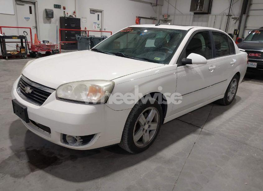Photo 2 of 2006 Chevrolet Malibu LTZ (VIN 1G1ZU53856F195845)