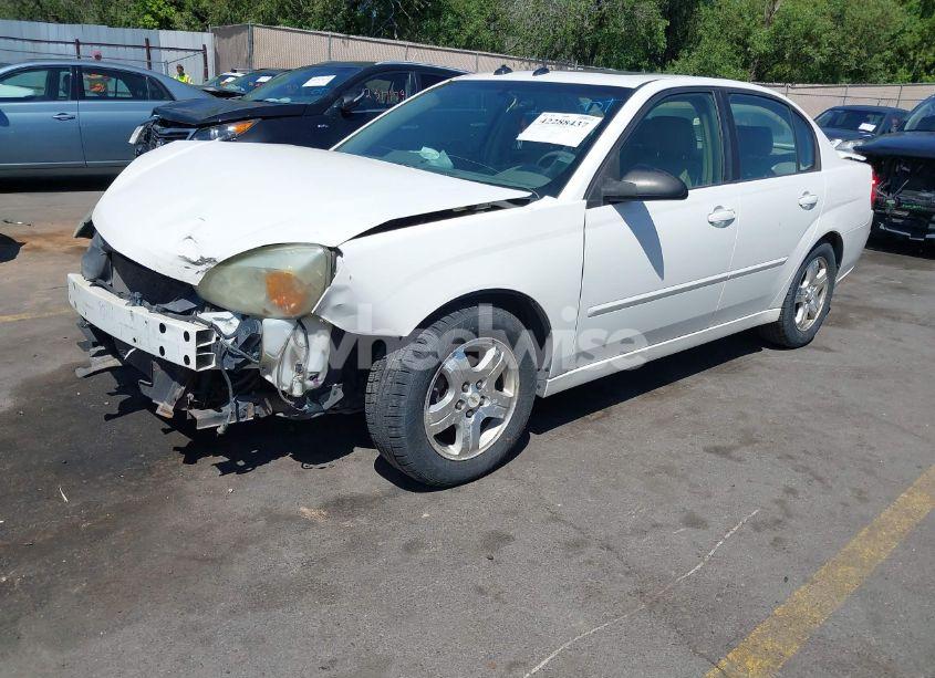 Photo 2 of 2005 Chevrolet Malibu LT (VIN 1G1ZU54815F258436)