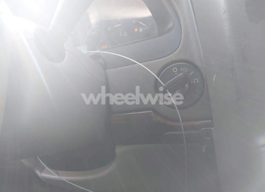 Photo 11 of 2005 Chevrolet Malibu LT (VIN 1G1ZU54845F196319)