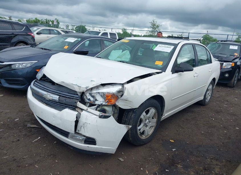 Photo 2 of 2004 Chevrolet Malibu LT (VIN 1G1ZU54854F184551)