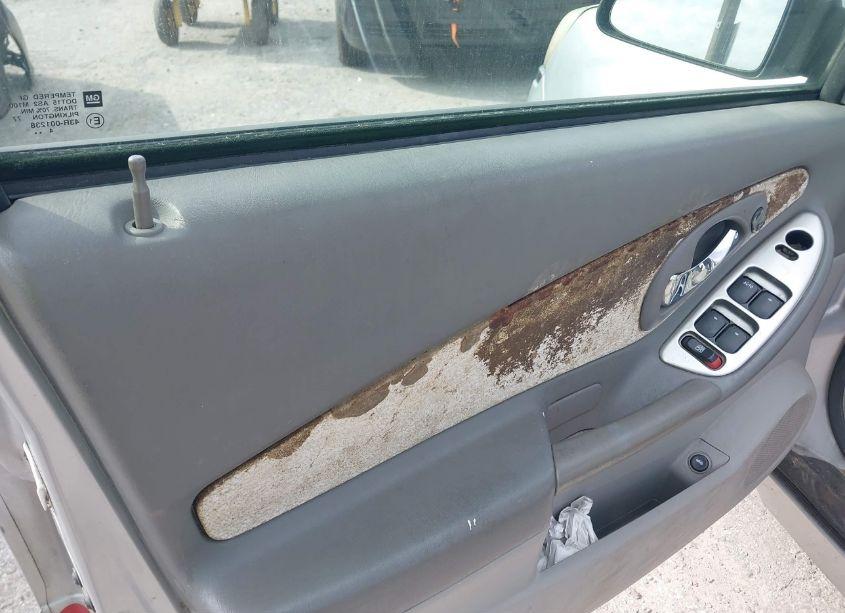 Photo 14 of 2005 Chevrolet Malibu LT (VIN 1G1ZU548X5F216282)