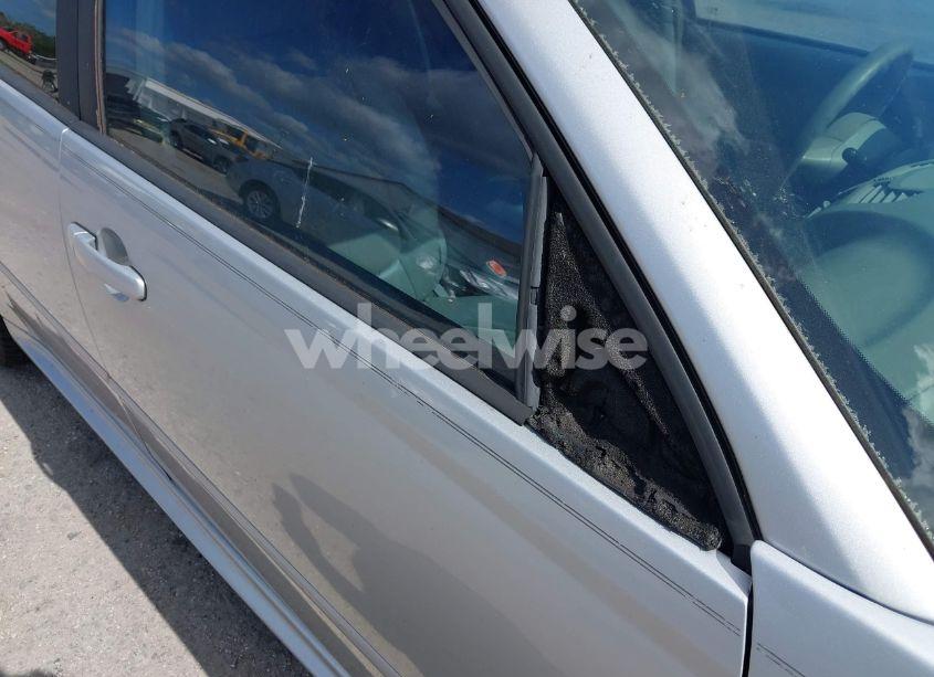 Photo 6 of 2005 Chevrolet Malibu MAXX LT (VIN 1G1ZU64885F211734)