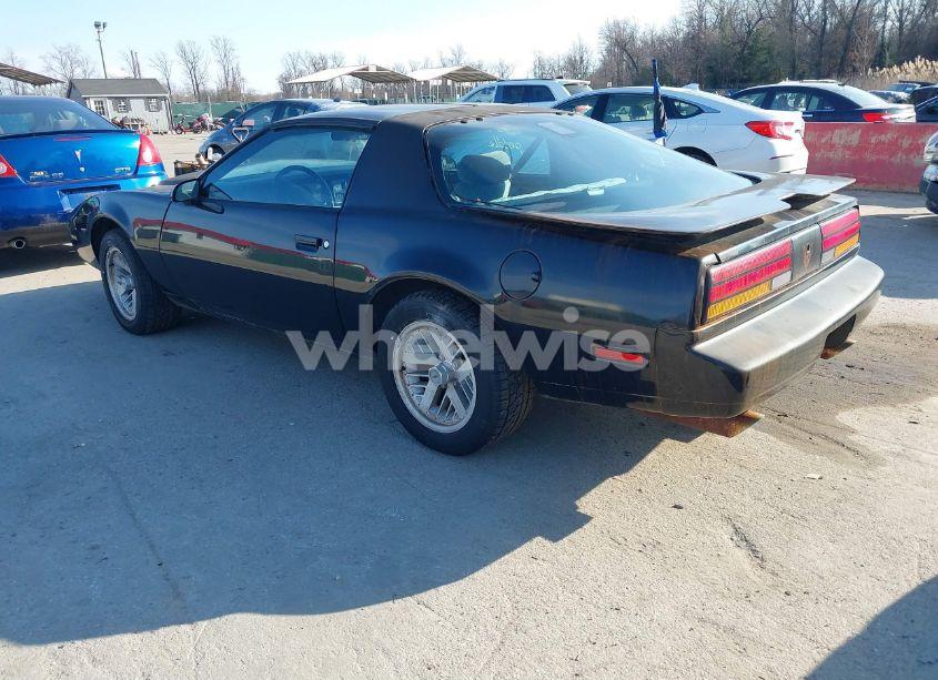 Photo 3 of 1991 Pontiac Firebird FORMULA (VIN 1G2FS23E9ML207678)