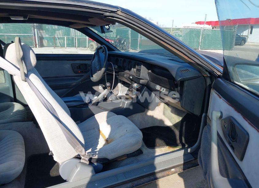 Photo 5 of 1991 Pontiac Firebird FORMULA (VIN 1G2FS23E9ML207678)