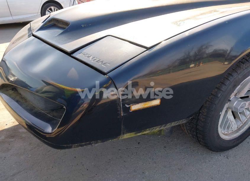 Photo 6 of 1991 Pontiac Firebird FORMULA (VIN 1G2FS23E9ML207678)