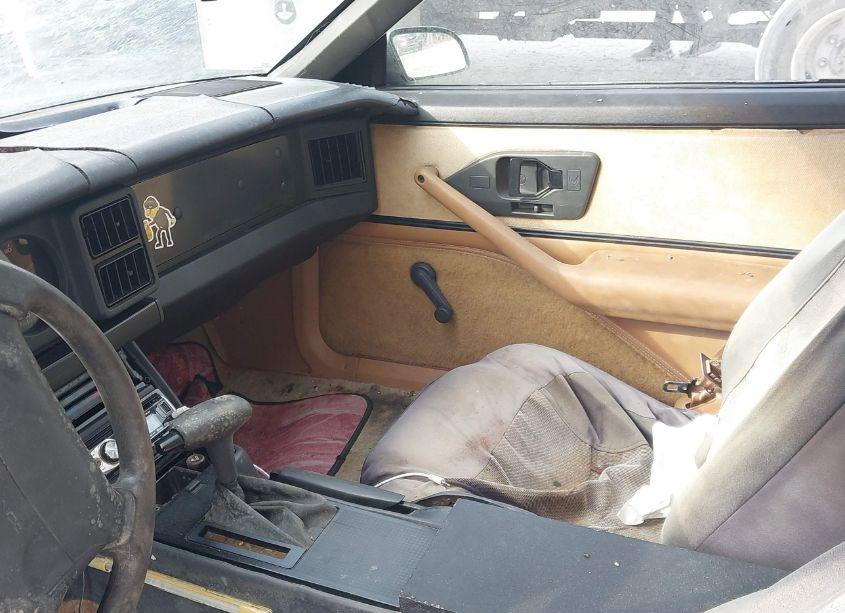 Photo 5 of 1991 Pontiac Firebird N/A (VIN 1G2FS23T3ML204614)