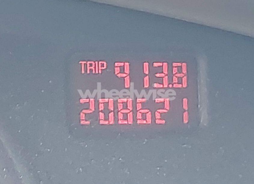 Photo 15 of 2005 Pontiac Bonneville SE (VIN 1G2HX52K55U153309)