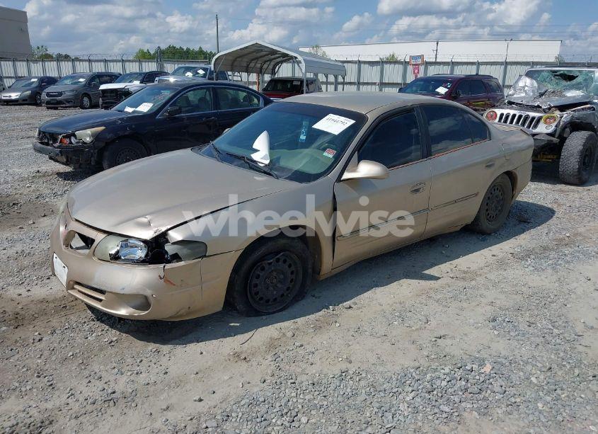 Photo 2 of 2005 Pontiac Bonneville SE (VIN 1G2HX52K55U153309)