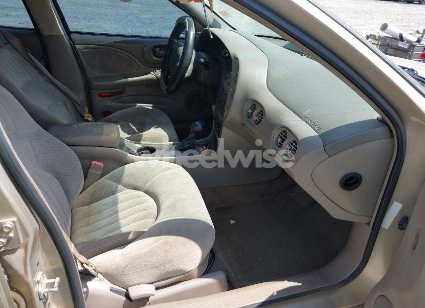 Photo 5 of 2005 Pontiac Bonneville SE (VIN 1G2HX52K55U153309)