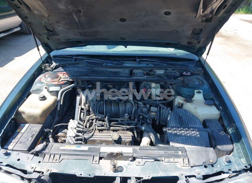 Photo 10 of 1997 Pontiac Bonneville SE (VIN 1G2HX52K6VH226146)