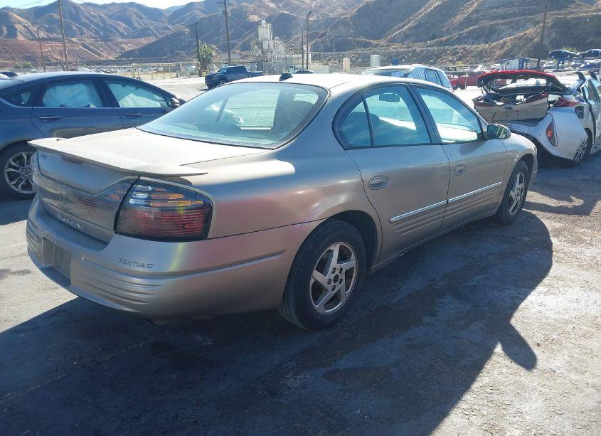 Photo 4 of 2004 Pontiac Bonneville SE (VIN 1G2HX52K94U243089)