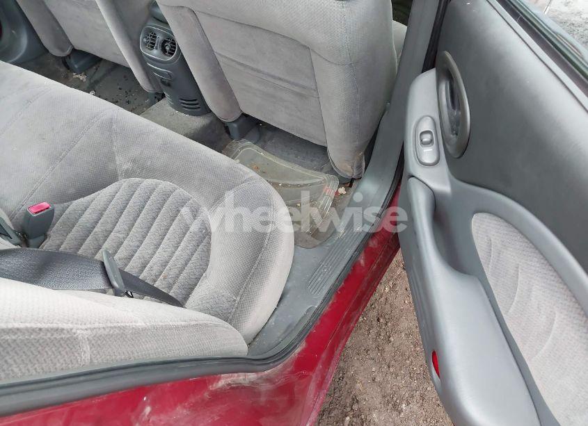 Photo 8 of 2003 Pontiac Bonneville SE (VIN 1G2HX52KX34189218)