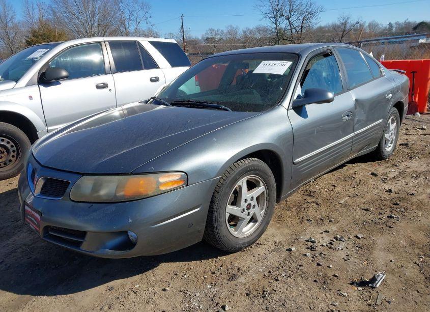 Photo 2 of 2004 Pontiac Bonneville SE (VIN 1G2HX52KX4U154373)