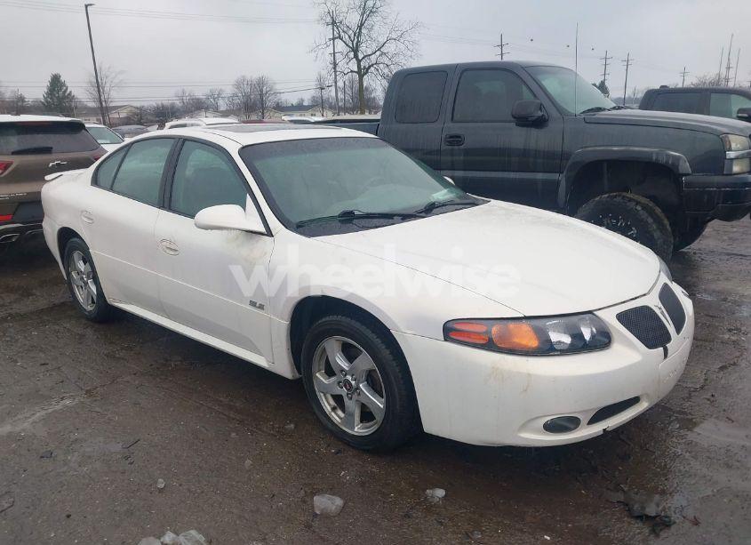 2005 Pontiac Bonneville SLE (VIN 1G2HY52K45U160801) main photo